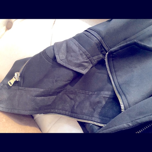 🎁Pretty Stylish Black Jacket🎁Make An Offer😊 - Picture 7 of 14